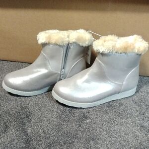 Cat & Jack Silver Kids Boots